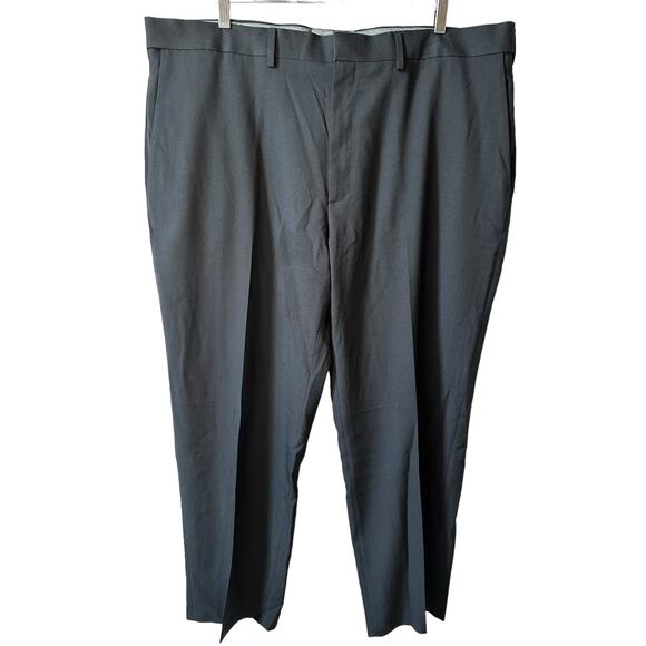 HAGGAR New Classic Fit Comfort Dress Pants Hidden Expandable Waist Gray 42x30 - Picture 1 of 10